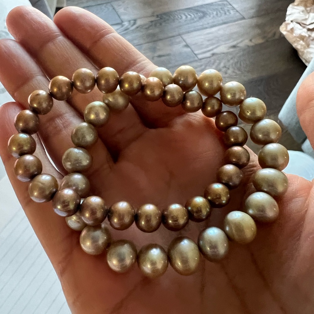 Elegant Pearl Bracelet Set with real pearls